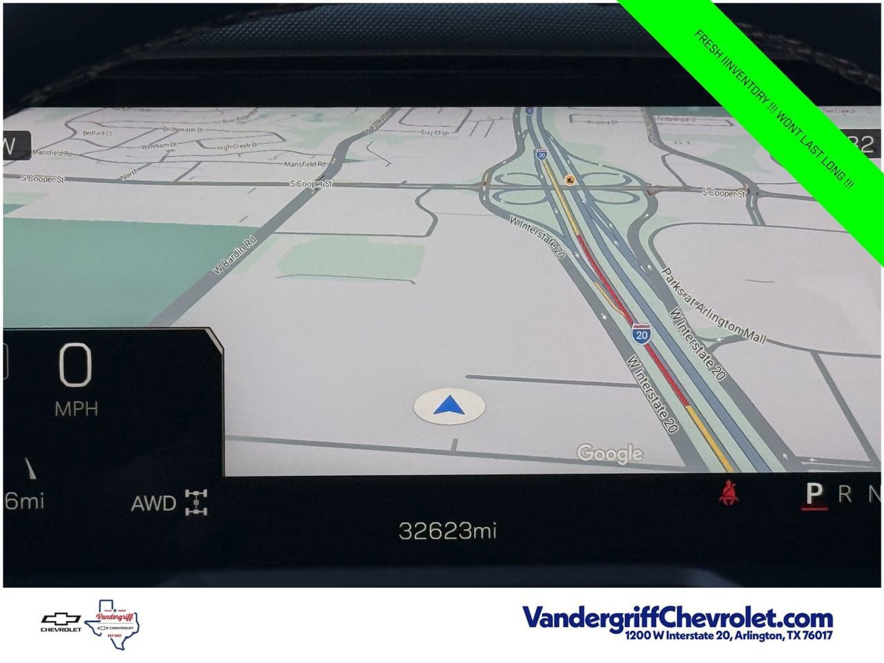 Used 2025 GMC Acadia AT4 AWD/4WD image 12