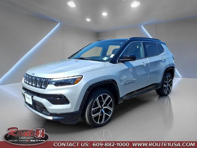 Used 2025 Jeep Compass Limited w/ Elite Group AWD/4WD image 8