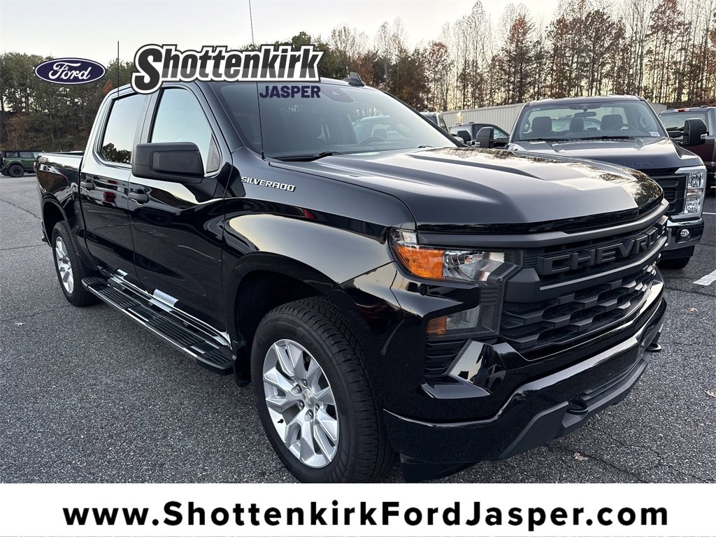 Used 2022 Chevrolet Silverado 1500 Custom