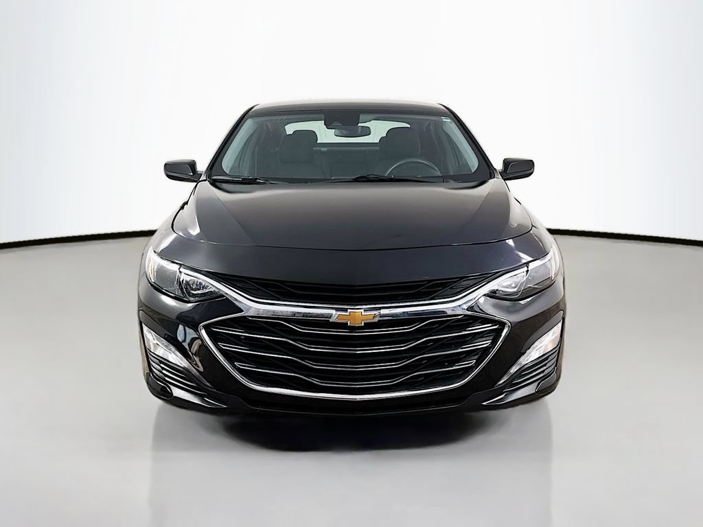 Used 2023 Chevrolet Malibu LT w/ Driver Confidence Package FWD image 2