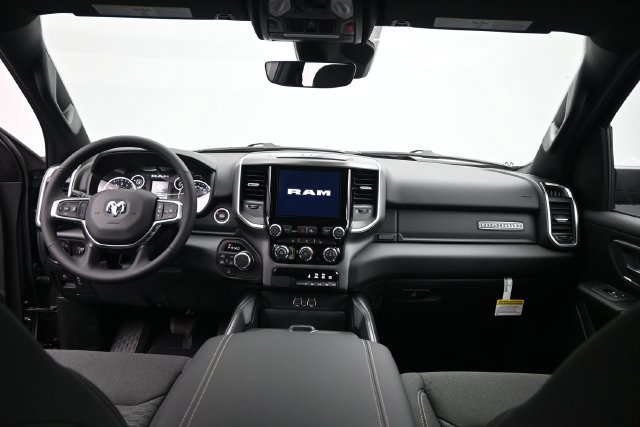 New 2027 RAM 1500 4x4 Crew Cab image 26