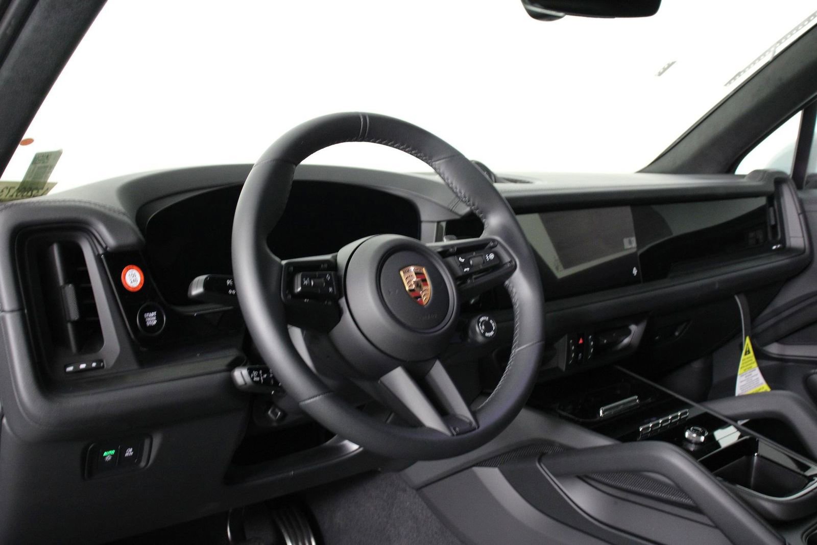 New 2026 Porsche Cayenne GTS image 4