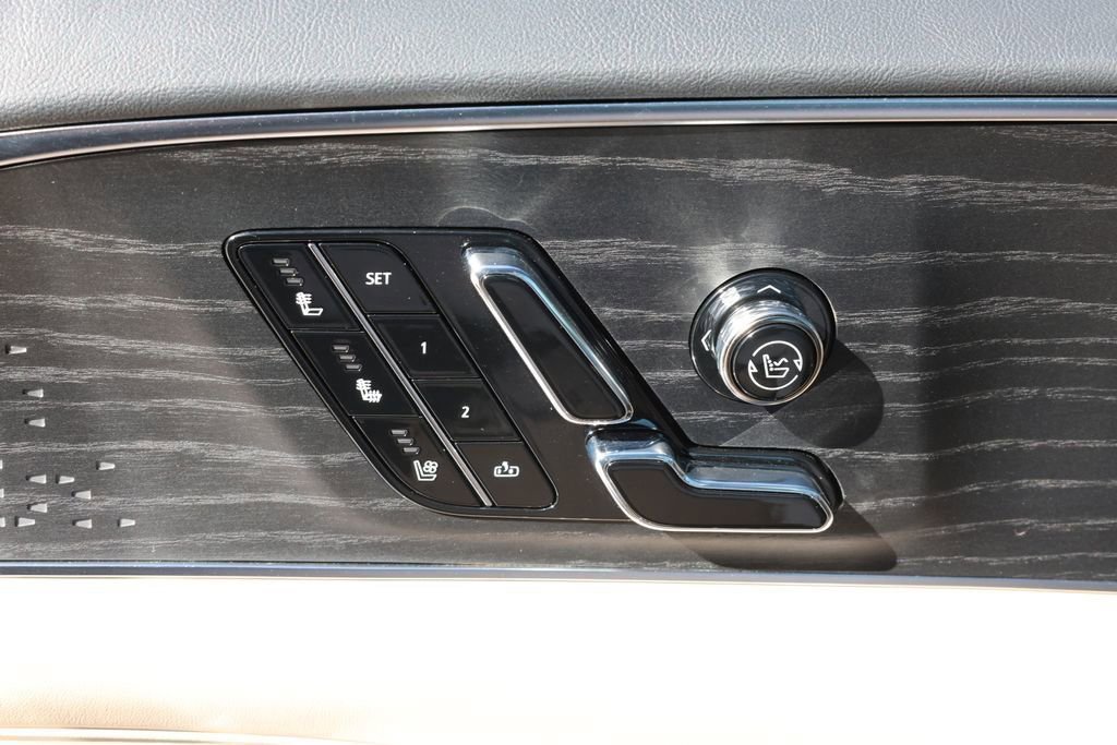 Certified 2025 Cadillac Lyriq Sport image 25