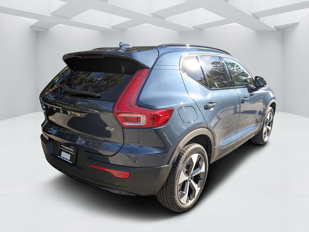 New 2026 Volvo XC40 B4 Plus w/ Protection Package Premier FWD image 3