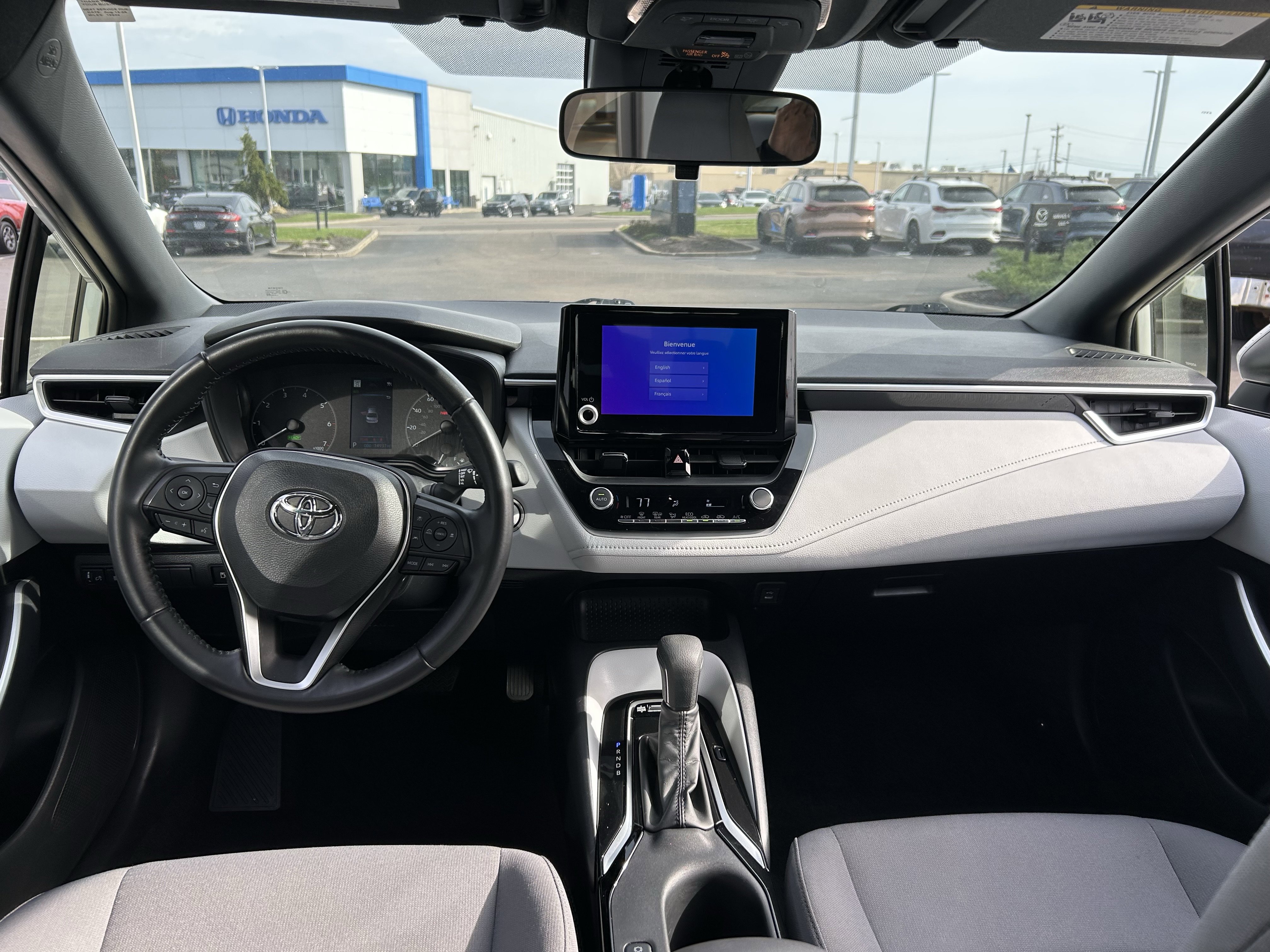 Used 2024 Toyota Corolla SE image 9