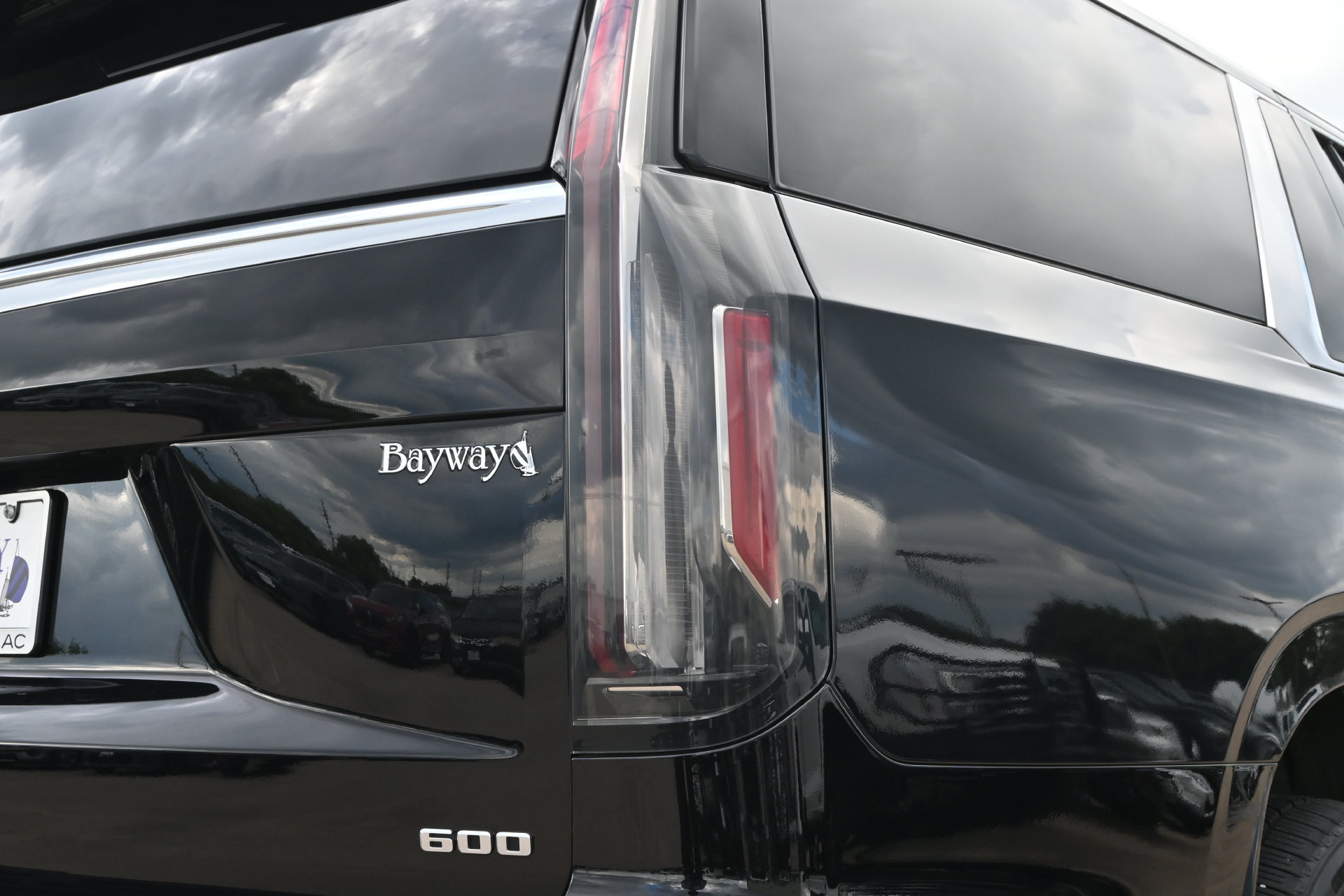 Certified 2022 Cadillac Escalade ESV Luxury RWD image 21