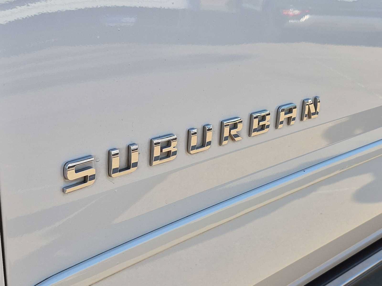 Used 2016 Chevrolet Suburban LTZ RWD image 20
