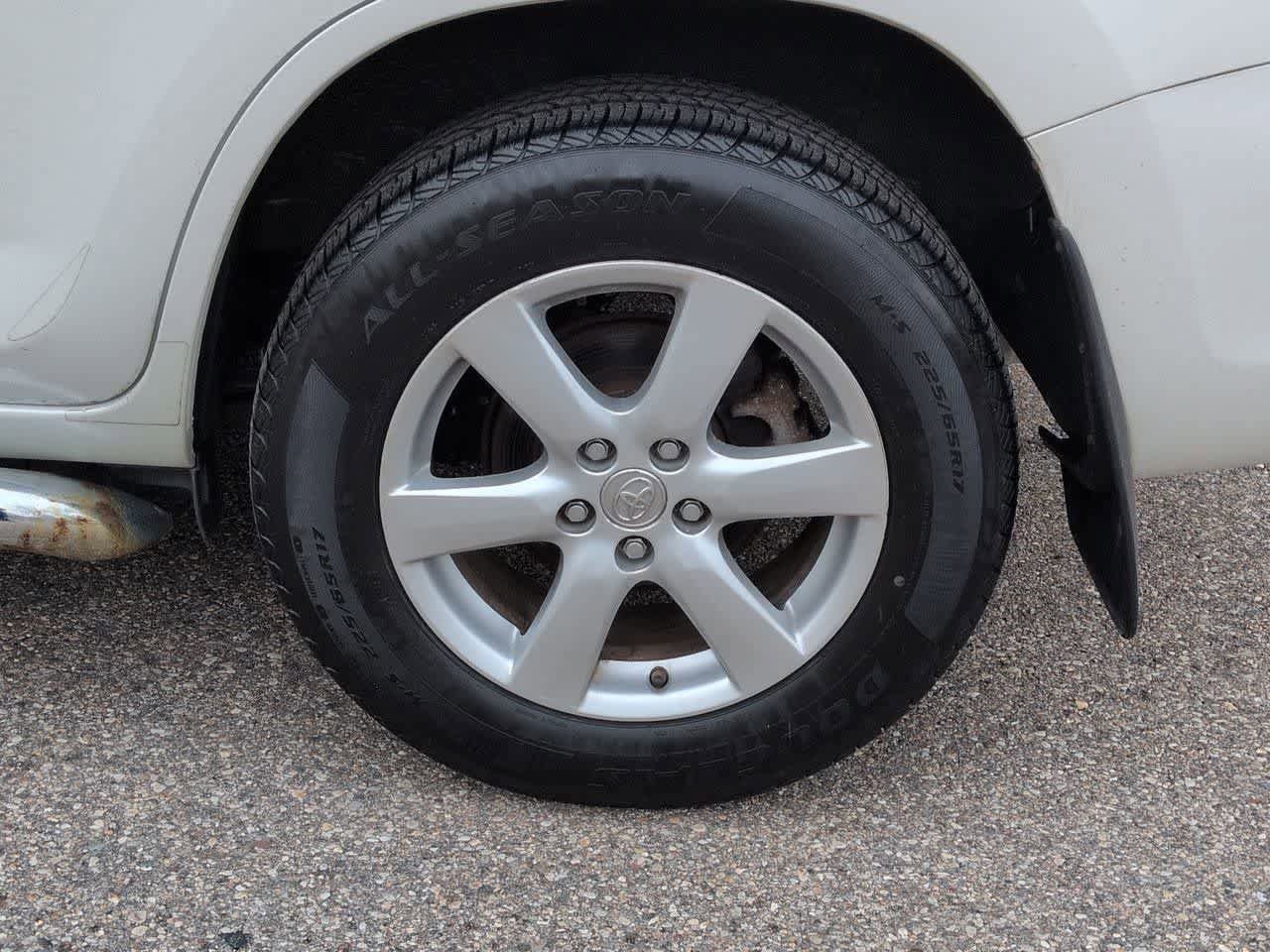 Used 2007 Toyota RAV4 Limited FWD image 13