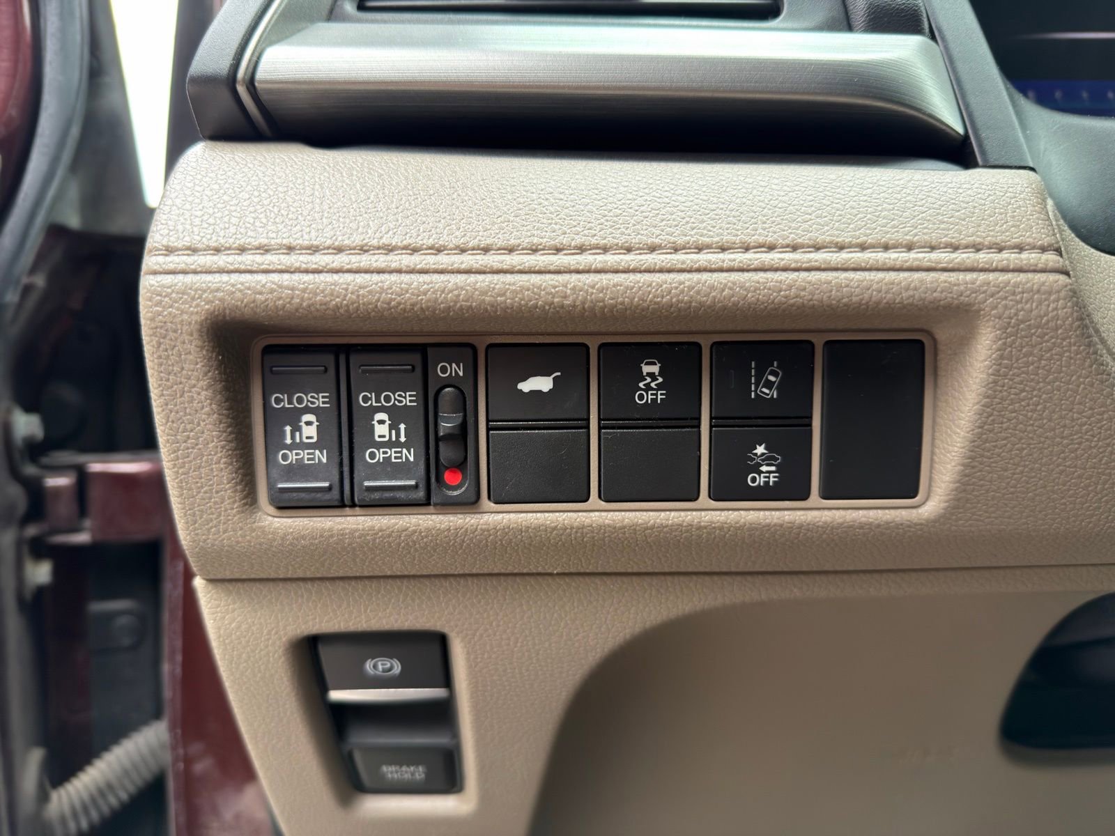 Used 2018 Honda Odyssey EX-L image 17