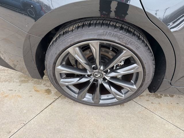 Used 2025 Lexus IS 350 F Sport w/ Navigation Package image 9