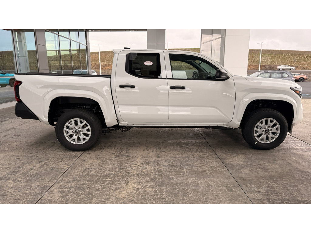 New 2026 Toyota Tacoma SR image 10