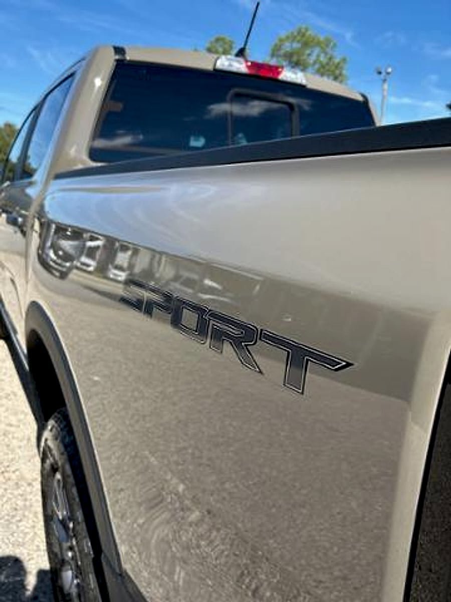 New 2025 Ford Ranger XLT w/ Equipment Group 301A High image 8