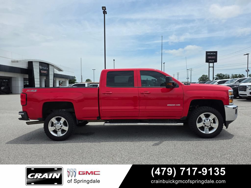 Used 2016 Chevrolet Silverado 2500 LT w/ LT Convenience Package AWD/4WD image 8