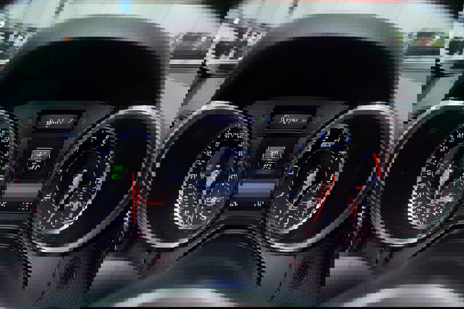 Used 2014 Mercedes-Benz SLK 55 AMG image 34