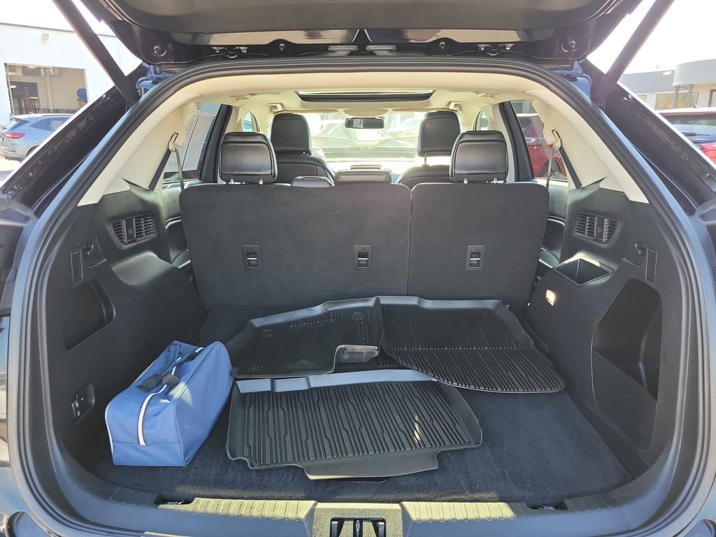Certified 2023 Ford Edge SEL w/ Convenience Package AWD/4WD image 8