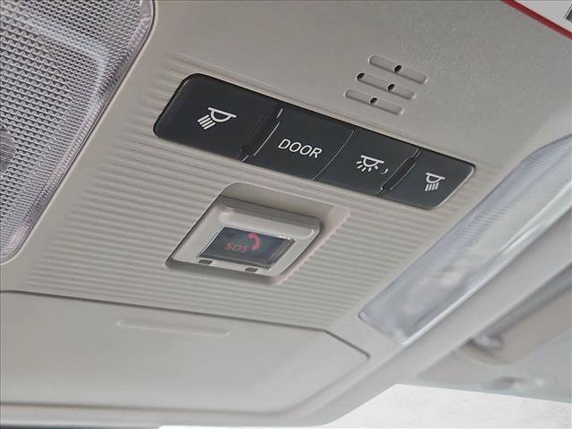 Used 2021 Toyota RAV4 XLE w/ Carpet Mat Package (TMS) AWD/4WD image 20