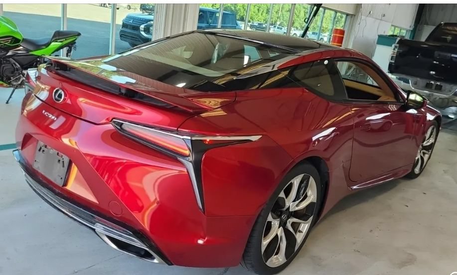 Used 2018 Lexus LC 500 Coupe w/ Performance Package RWD image 2
