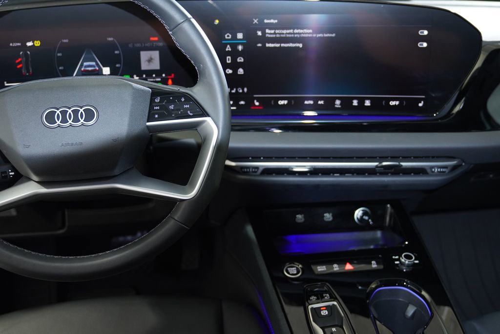 Used 2025 Audi A5 2.0T Premium w/ Convenience Package image 21