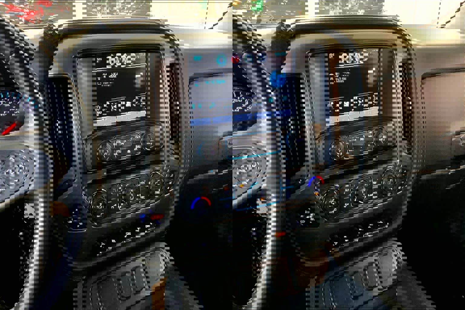 Used 2018 Chevrolet Silverado 1500 High Country image 6