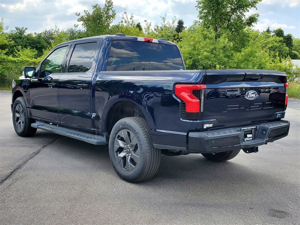 New 2025 Ford F150 Lightning Flash image 4
