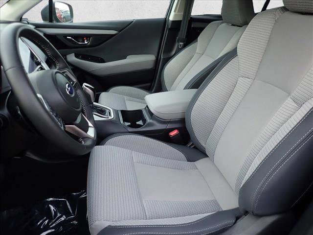 Used 2025 Subaru Outback Premium w/ Popular Package #1A AWD/4WD image 12