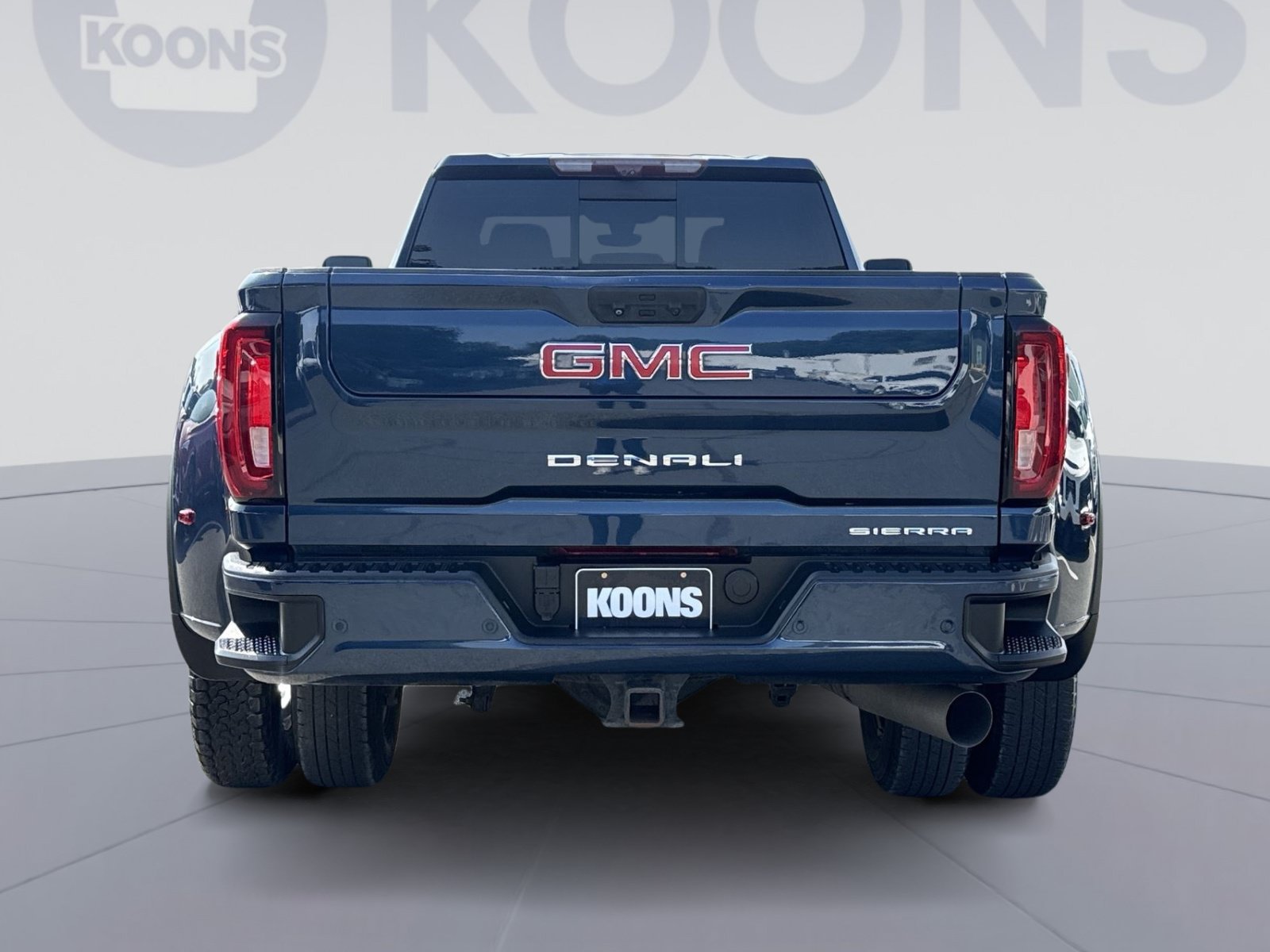 Used 2021 GMC Sierra 3500 Denali w/ Denali Ultimate Package AWD/4WD image 5