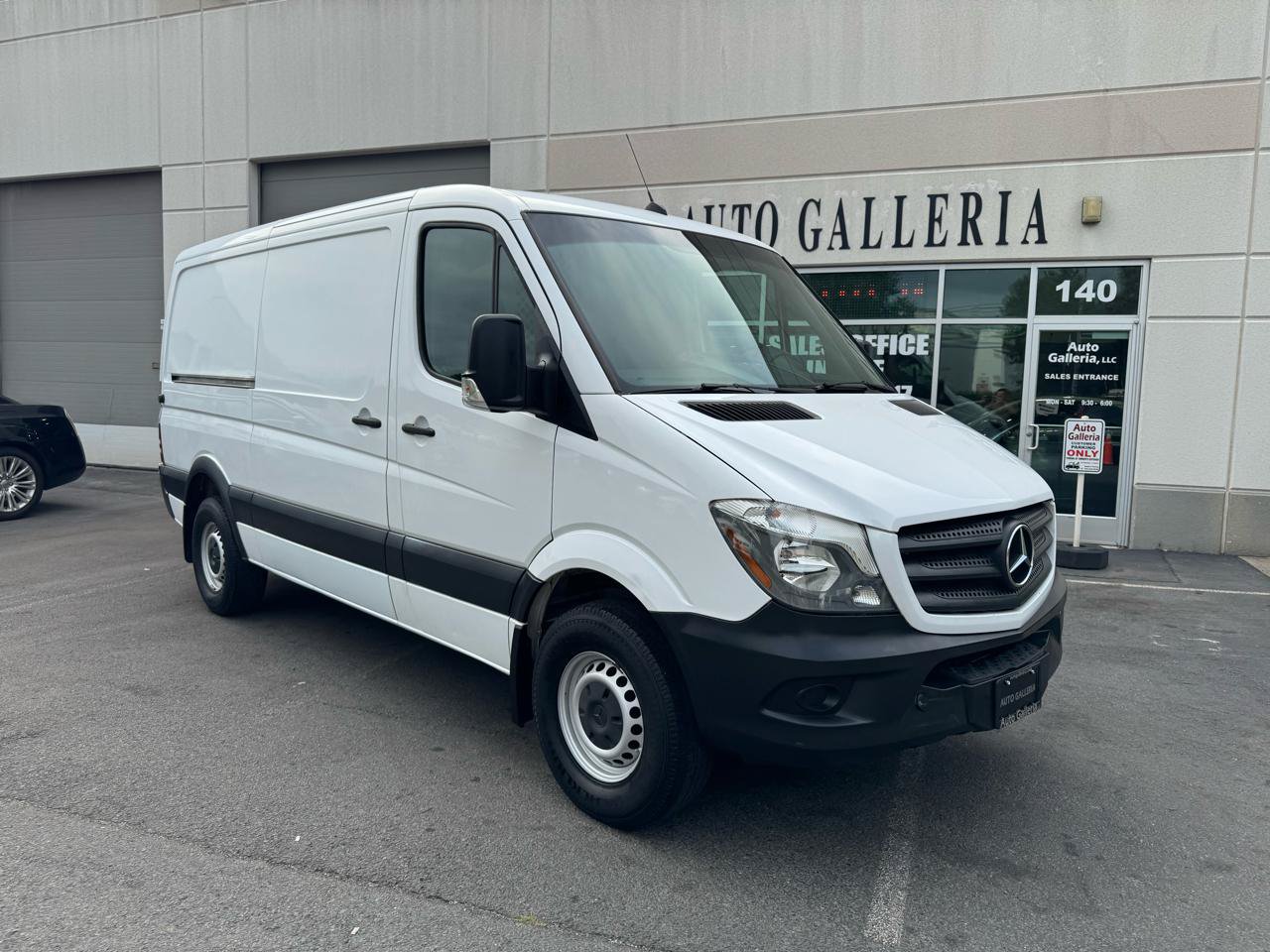 Used 2017 Mercedes-Benz Sprinter 2500 image 5