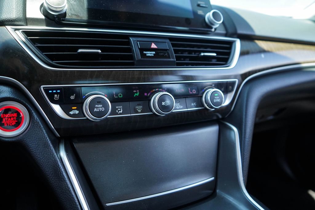 Used 2019 Honda Accord Touring image 27
