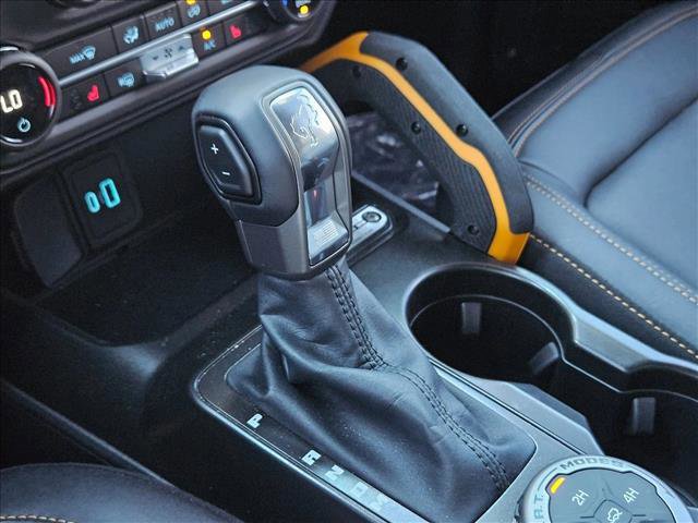 Used 2023 Ford Bronco Badlands image 14