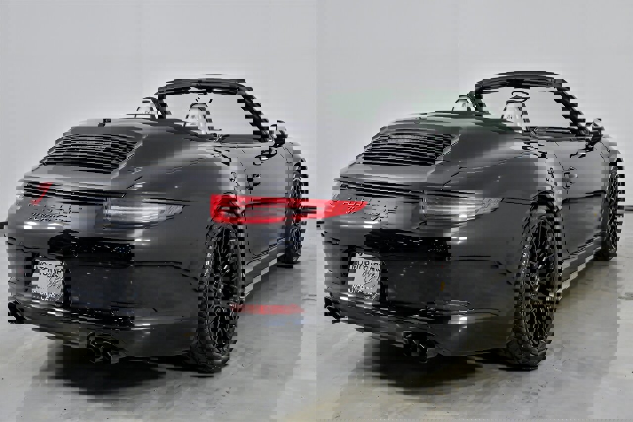 Used 2015 Porsche 911 Carrera GTS image 12