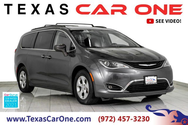 Used 2017 Chrysler Pacifica Premium