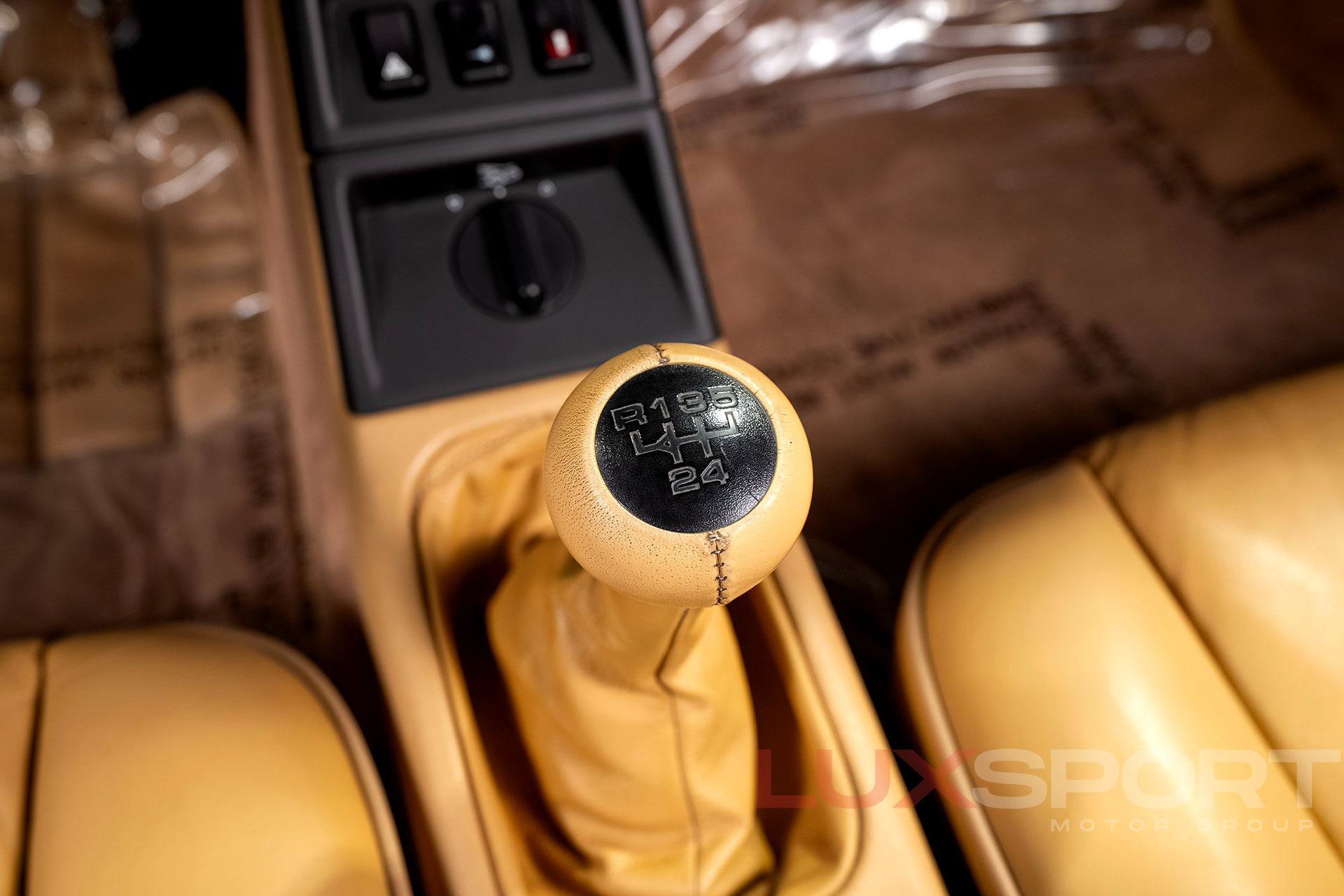 Used 1992 Porsche 911 Carrera image 45