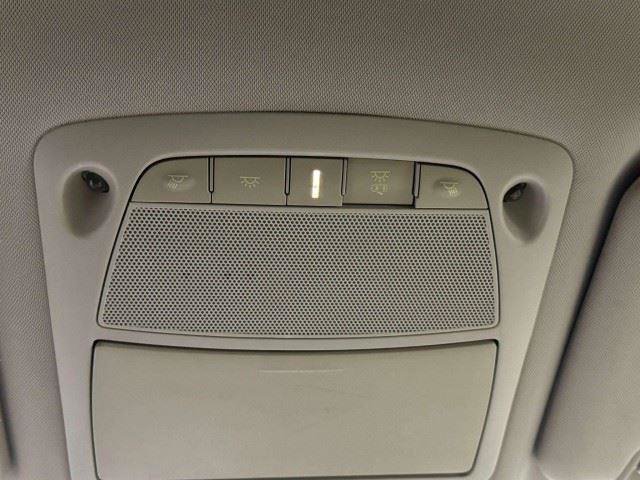Used 2016 Nissan Rogue SV FWD image 59