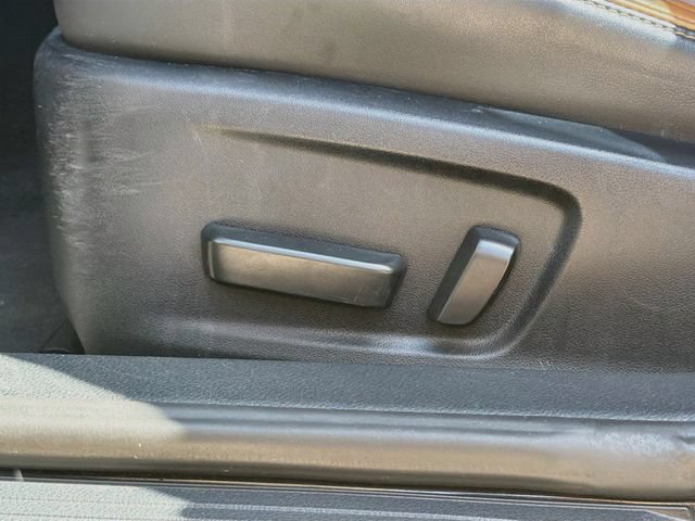 Used 2021 Lexus IS 300 w/ Comfort Package RWD image 23
