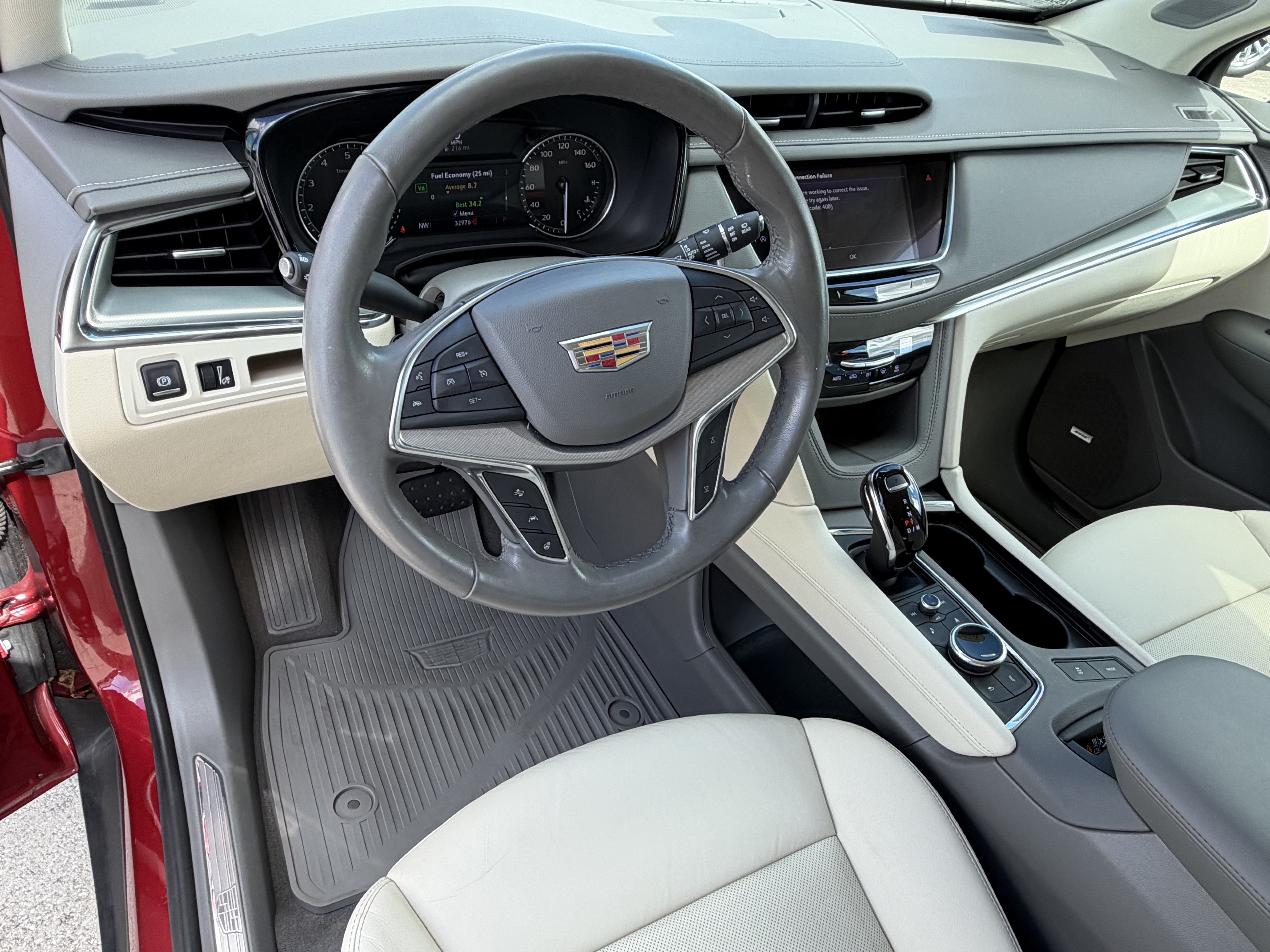 Used 2020 Cadillac XT5 Premium Luxury FWD image 14