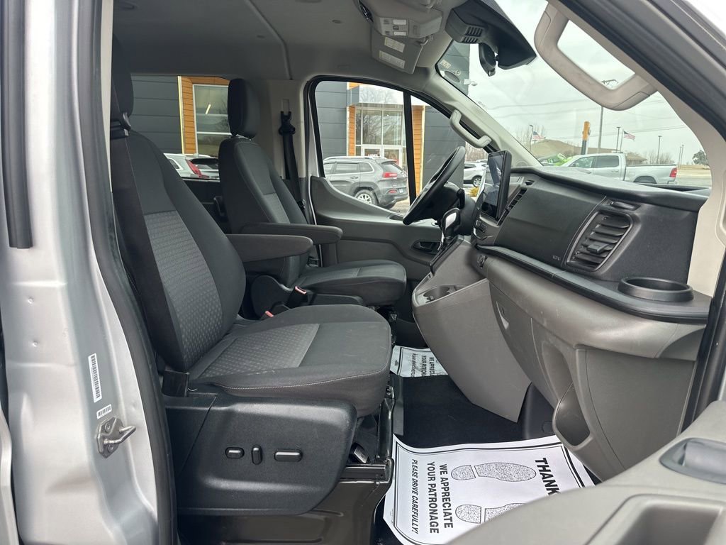 Used 2022 Ford Transit 350 XLT image 31