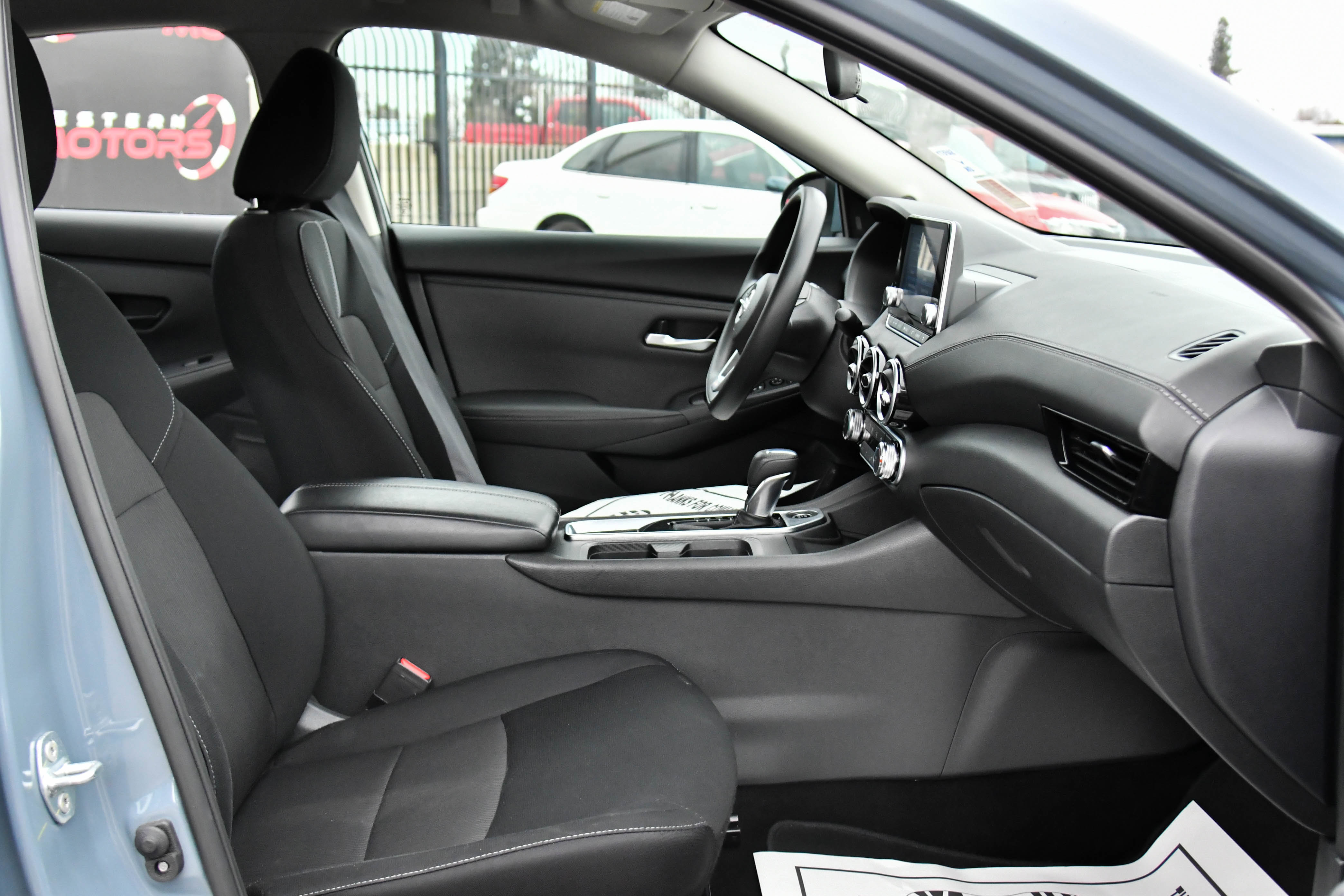 Used 2024 Nissan Sentra SV image 38