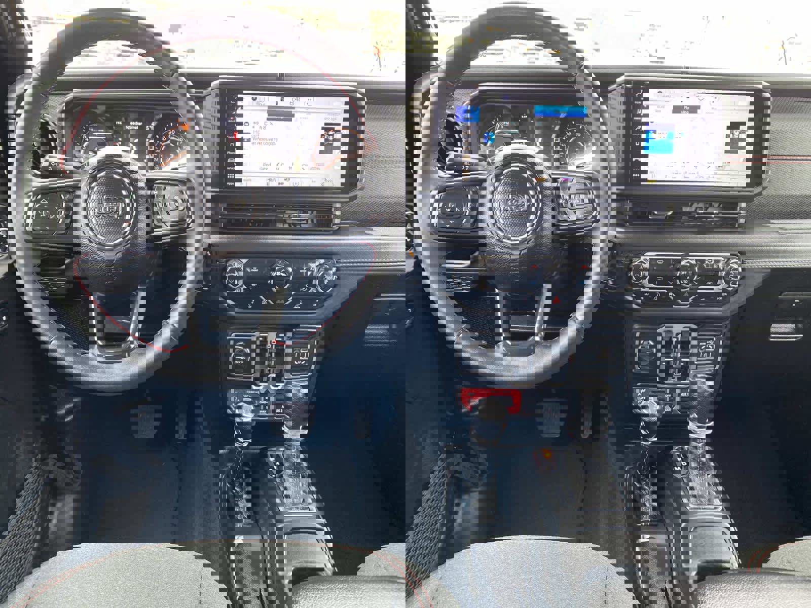 Certified 2025 Jeep Wrangler Unlimited Rubicon AWD/4WD image 10