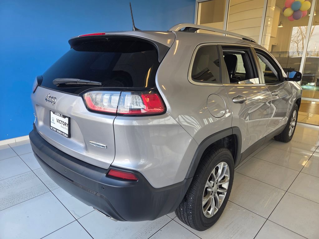 Used 2019 Jeep Cherokee Latitude Plus w/ Comfort/Convenience Group image 6