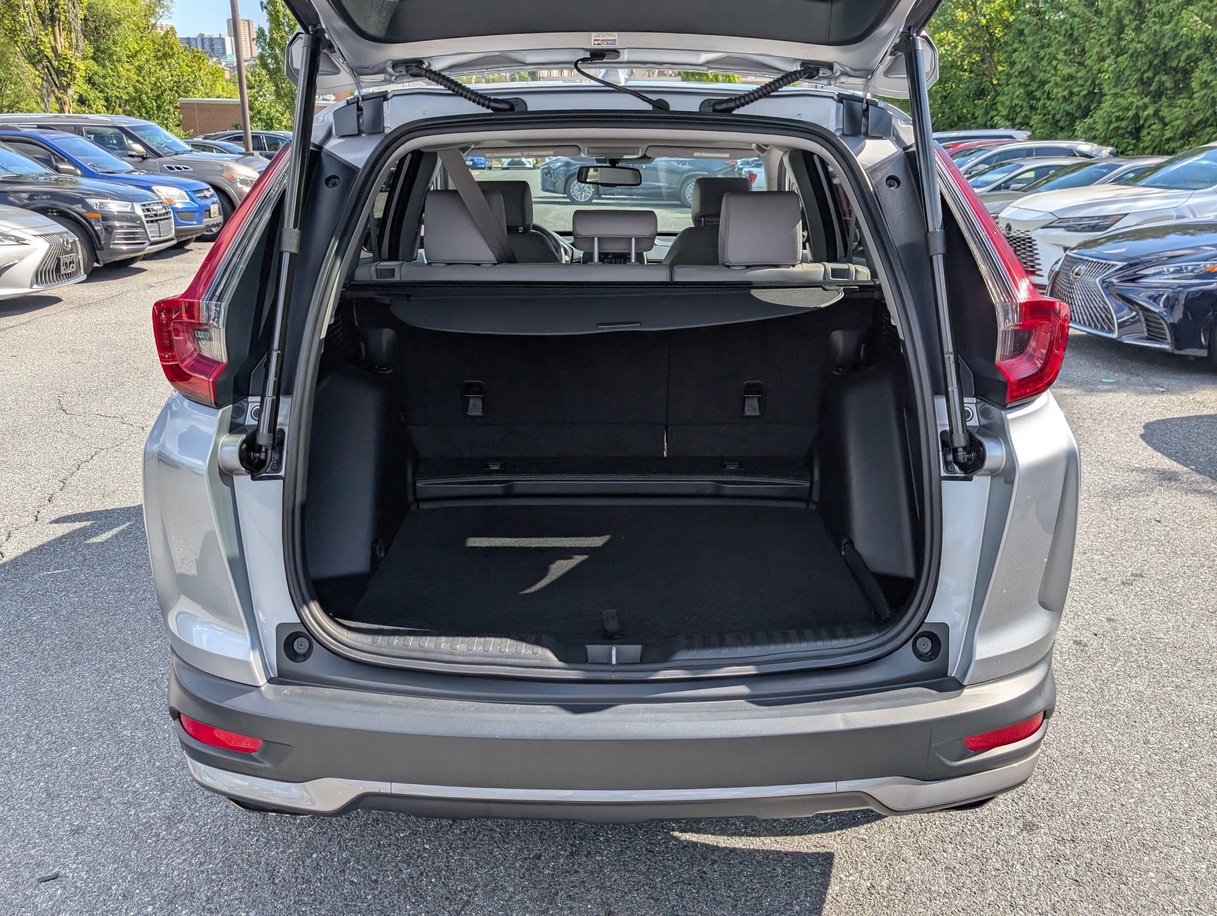 Used 2022 Honda CR-V Touring image 13