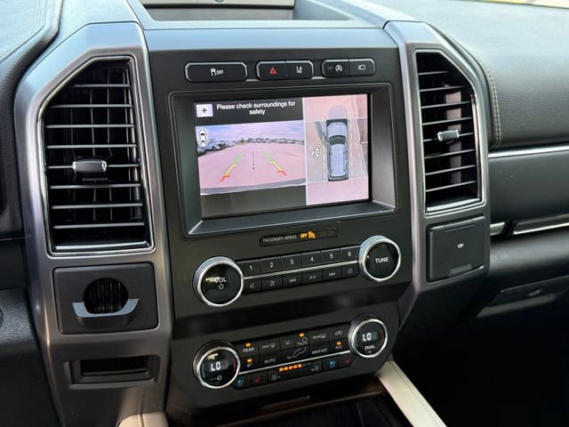 Used 2019 Ford Expedition Platinum RWD image 19