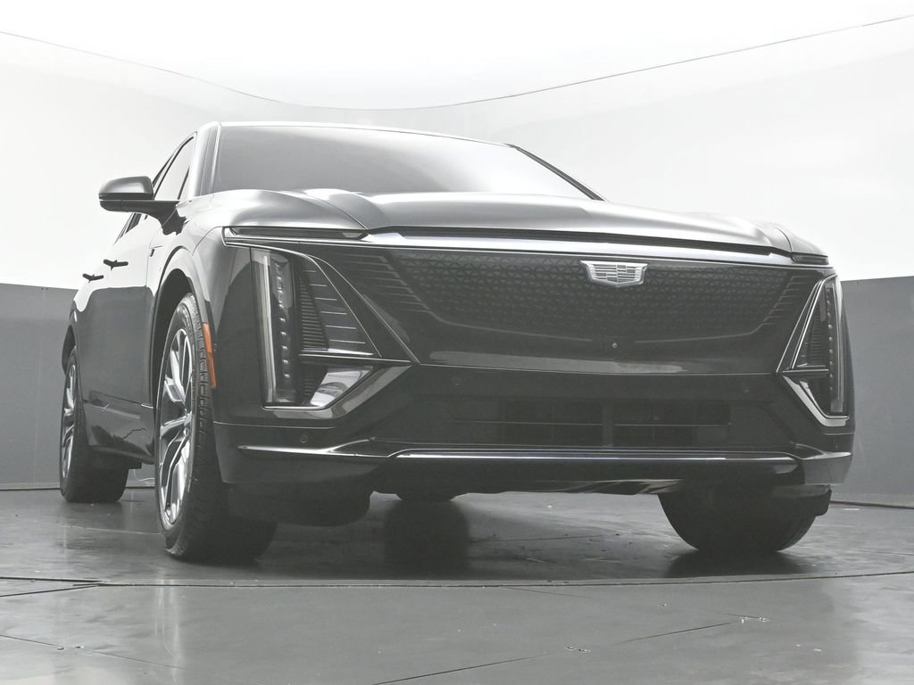 Used 2024 Cadillac Lyriq Sport RWD image 50