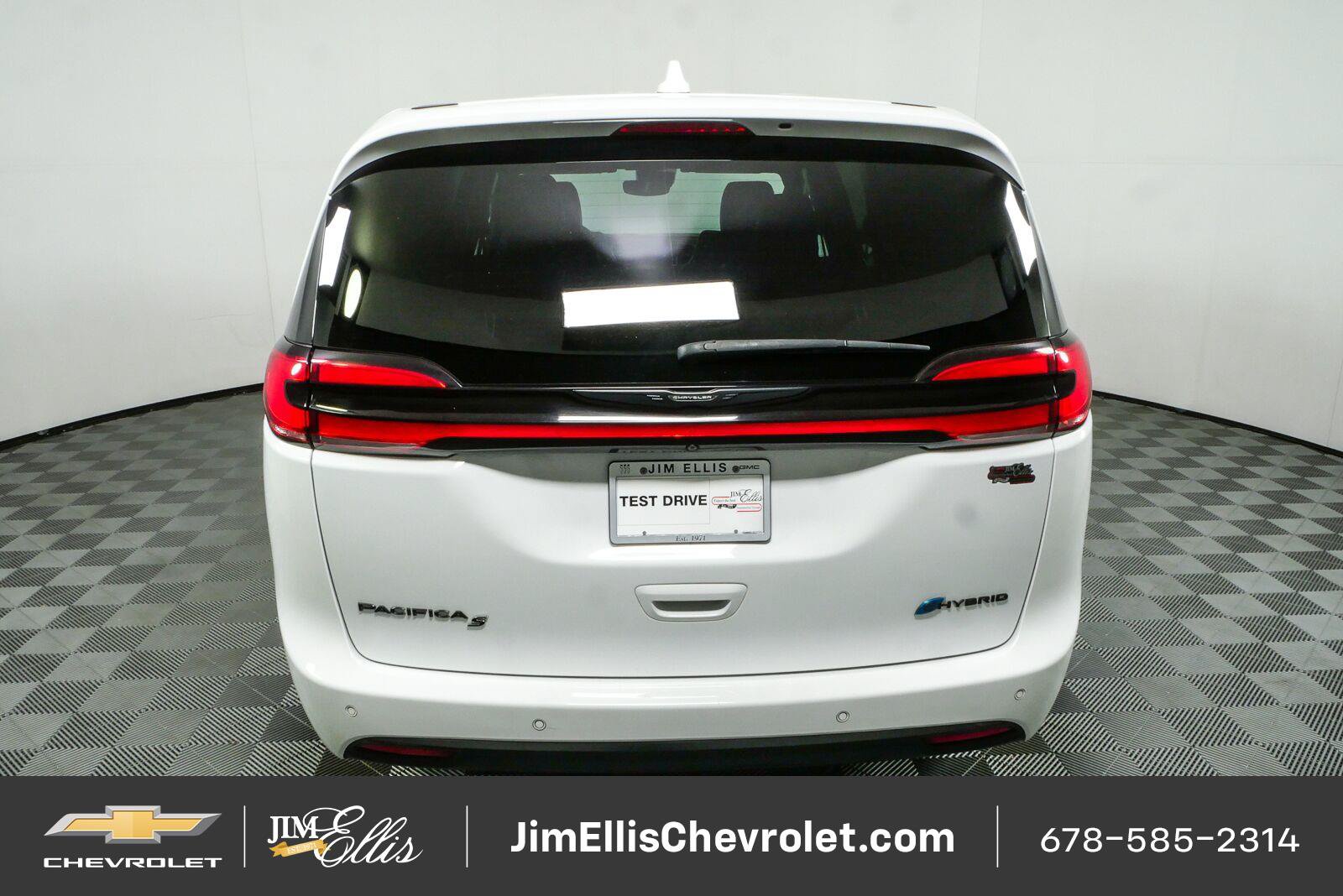 Used 2022 Chrysler Pacifica Touring-L w/ S Appearance Package FWD image 25