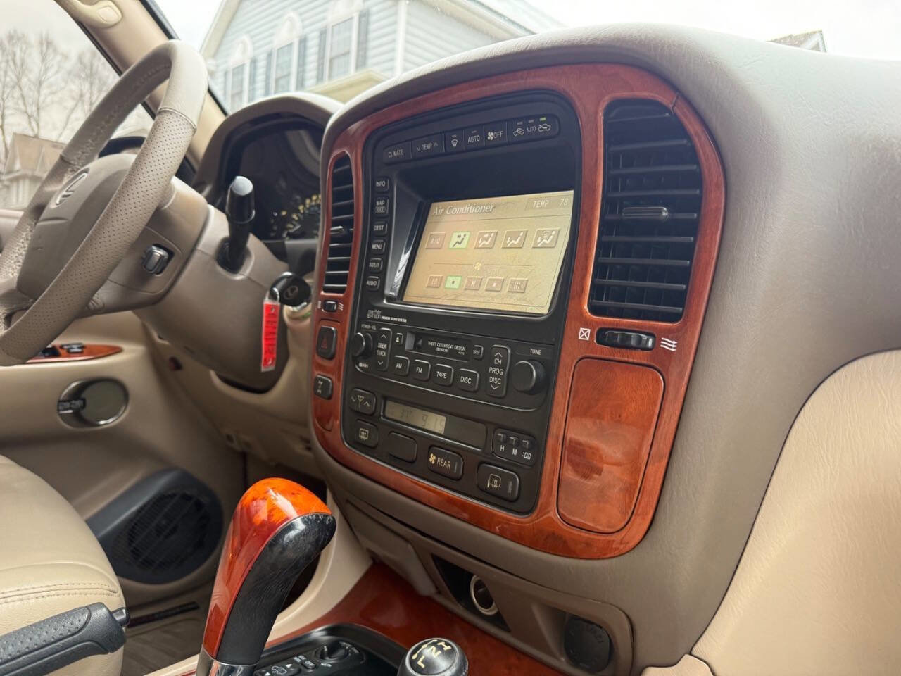 Used 2002 Lexus LX 470 Base 4WD 4dr SUV image 99