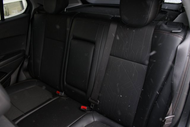 Used 2021 Chevrolet Trax LT image 30