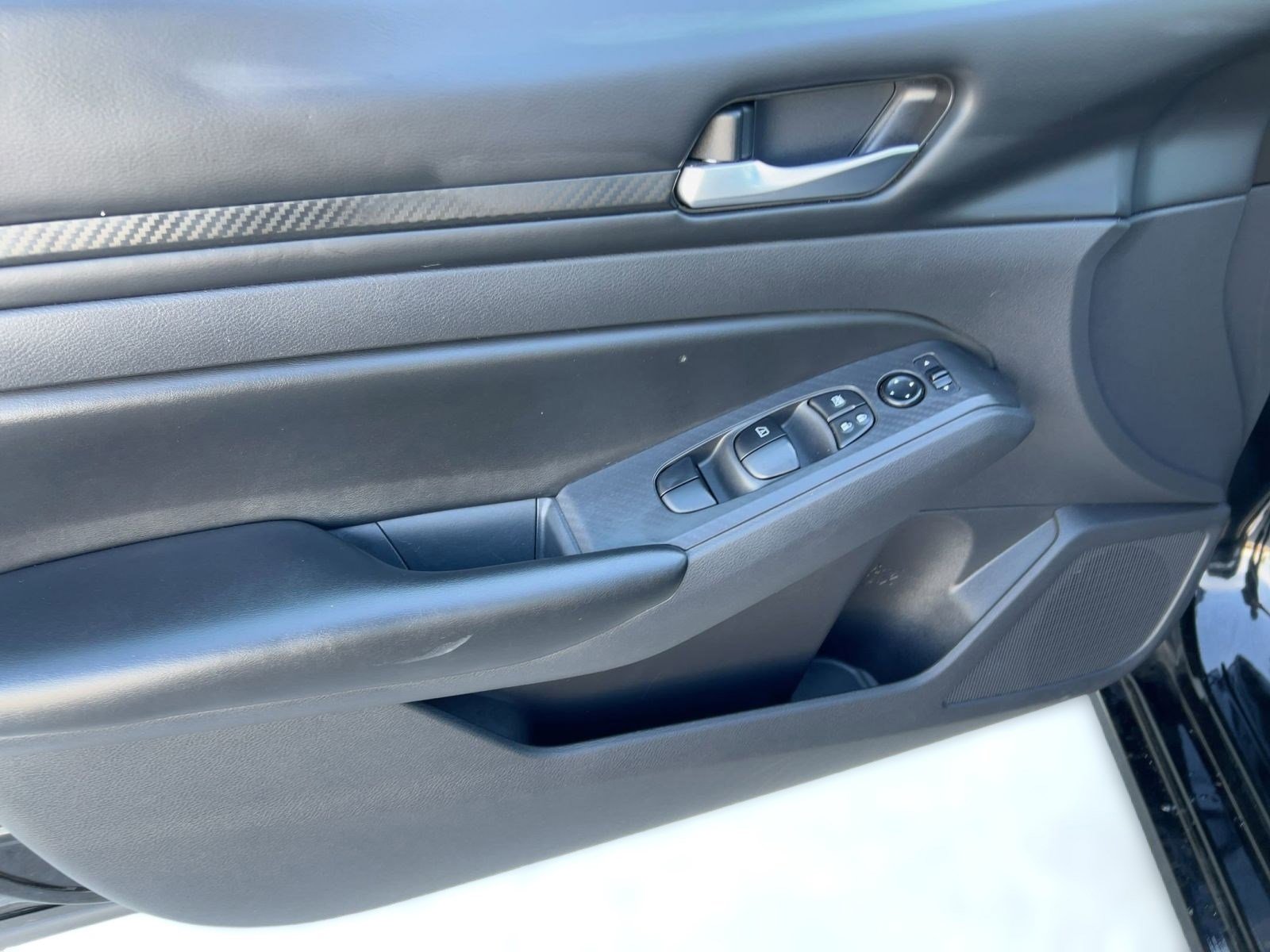 Used 2022 Nissan Altima 2.5 S image 12