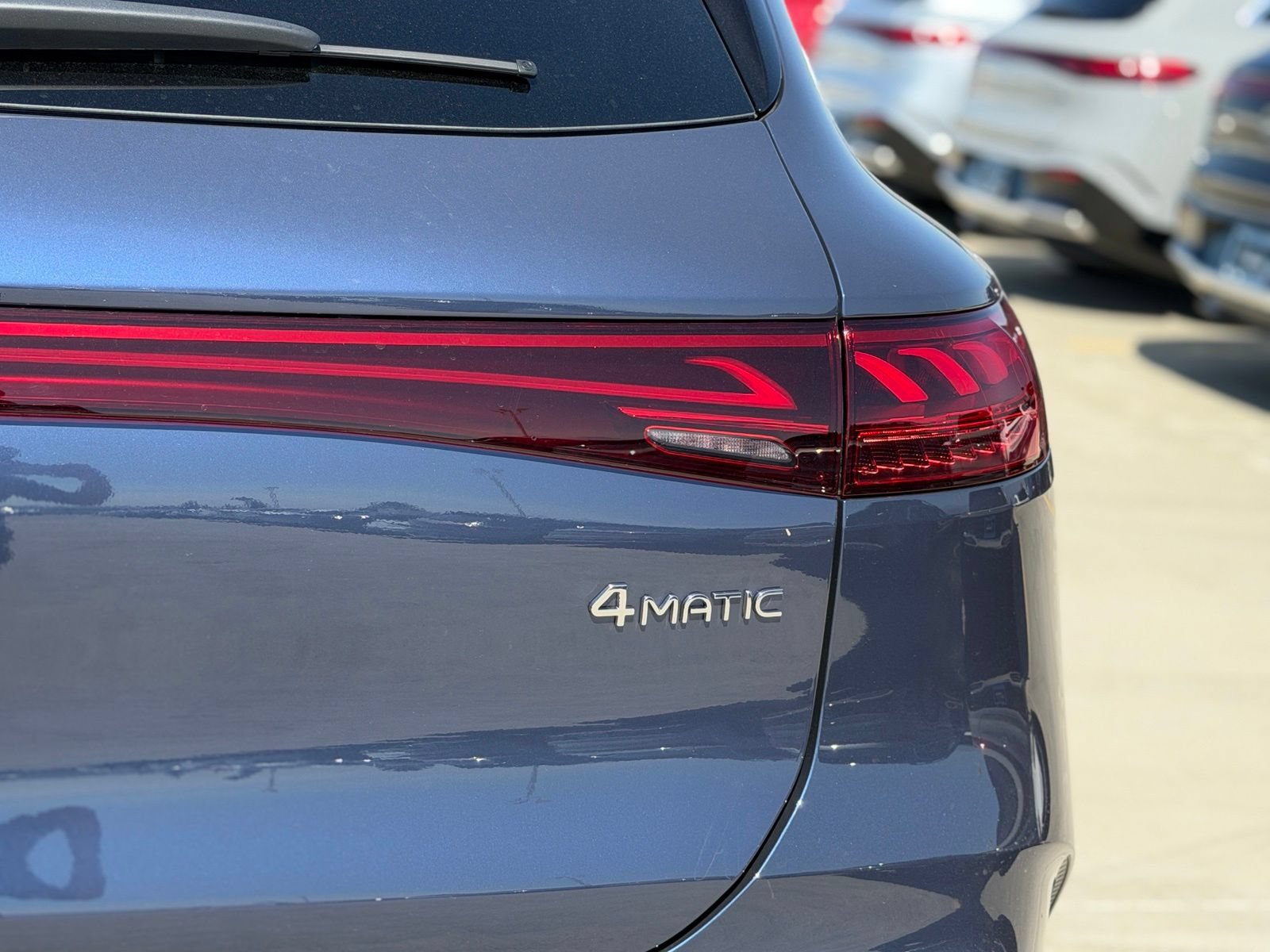New 2026 Mercedes-Benz EQS 550 4MATIC SUV image 12