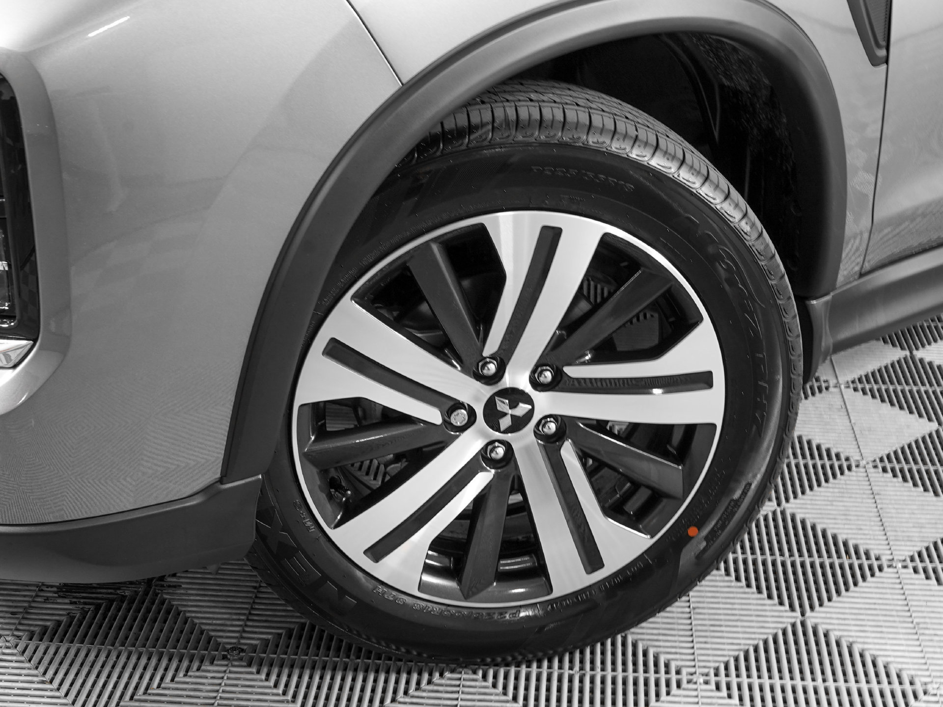 New 2027 Mitsubishi Outlander Sport ES FWD image 19