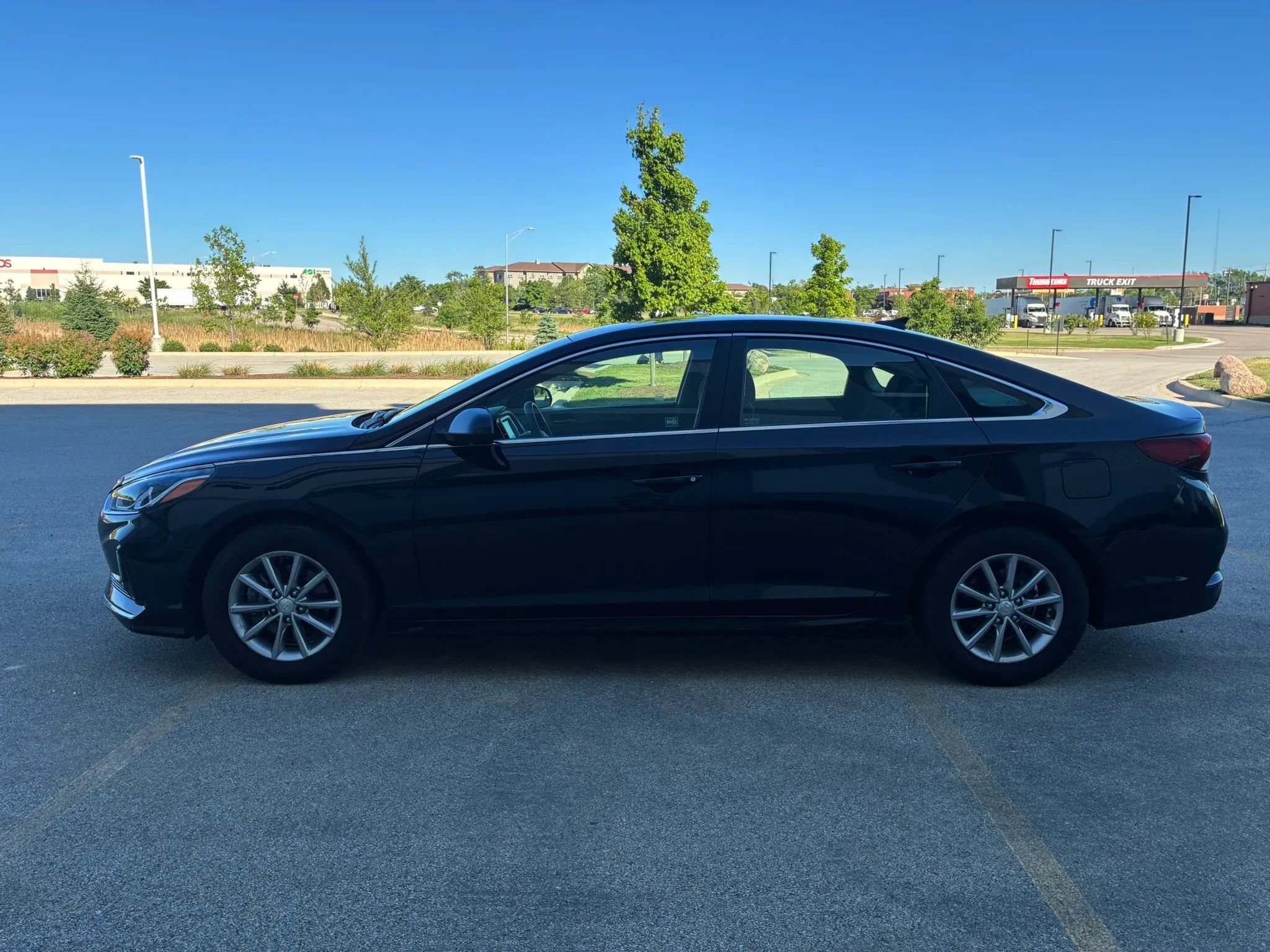 Used 2018 Hyundai Sonata SE FWD image 8