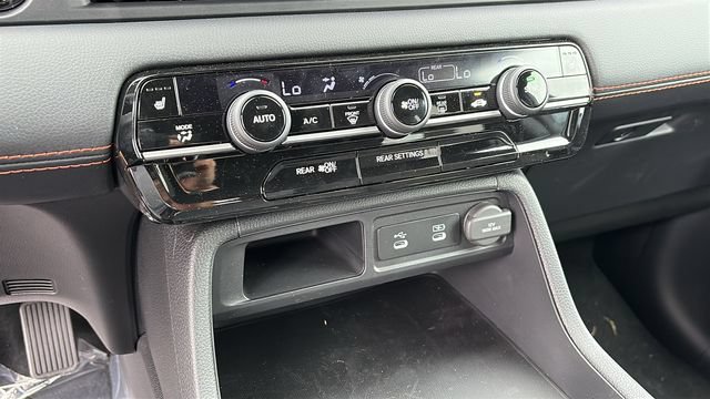 New 2026 Honda Pilot Sport image 17